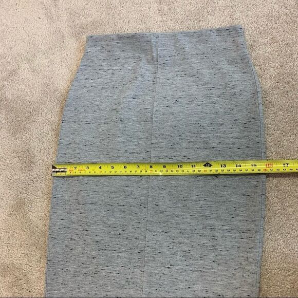 Aritzia Wilfred stretchy gray Lis midi skirt size small - Picture 9 of 11
